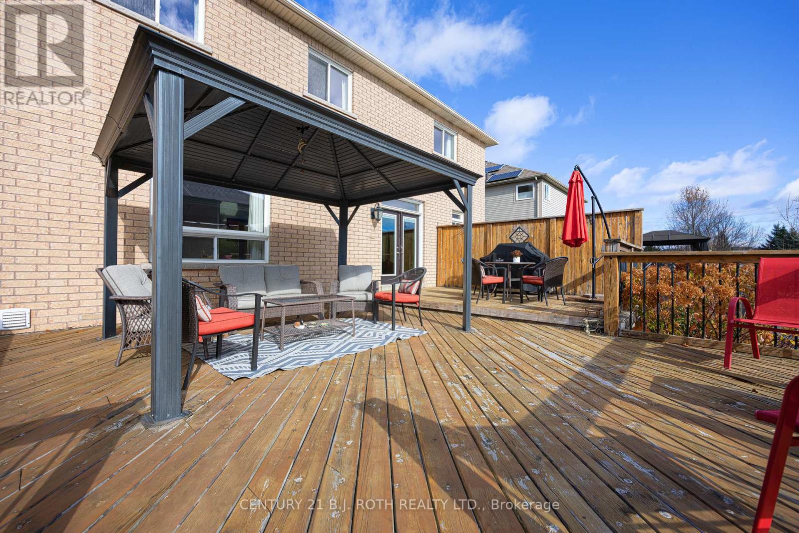 41 Commonwealth Road, Barrie (Innis-Shore), Ontario  L4M 0E1 - Photo 7 - S12177562