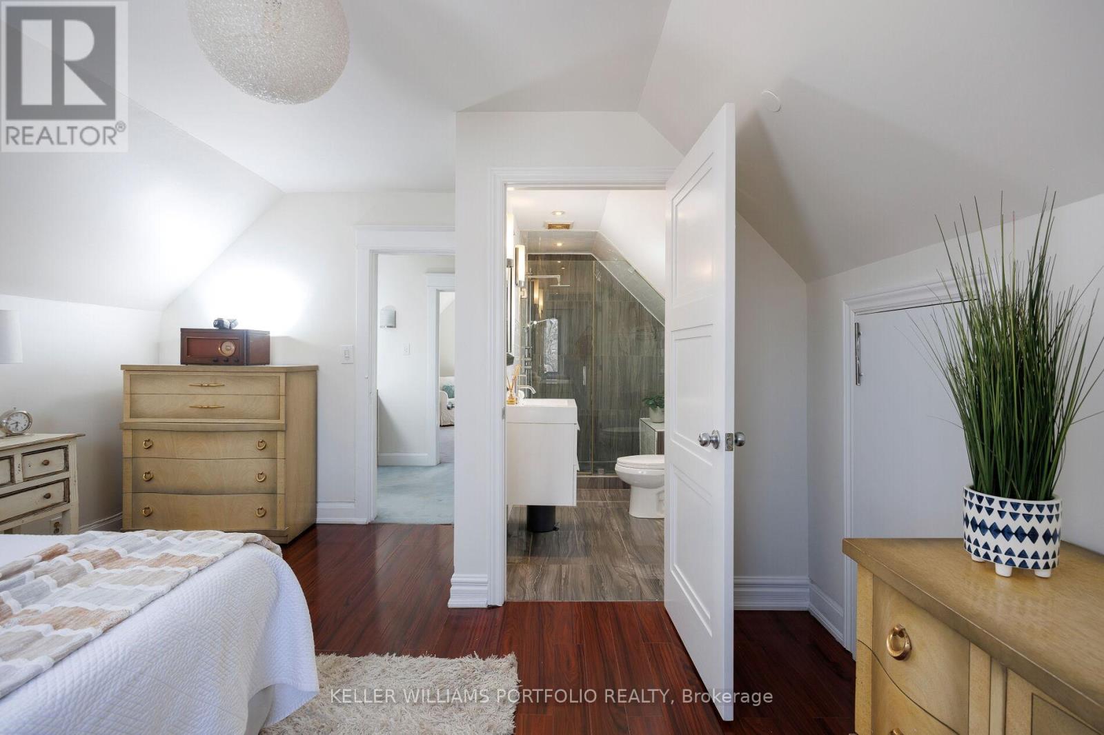 296 Wright Avenue, Toronto, Ontario  M6R 1L9 - Photo 40 - W12177553