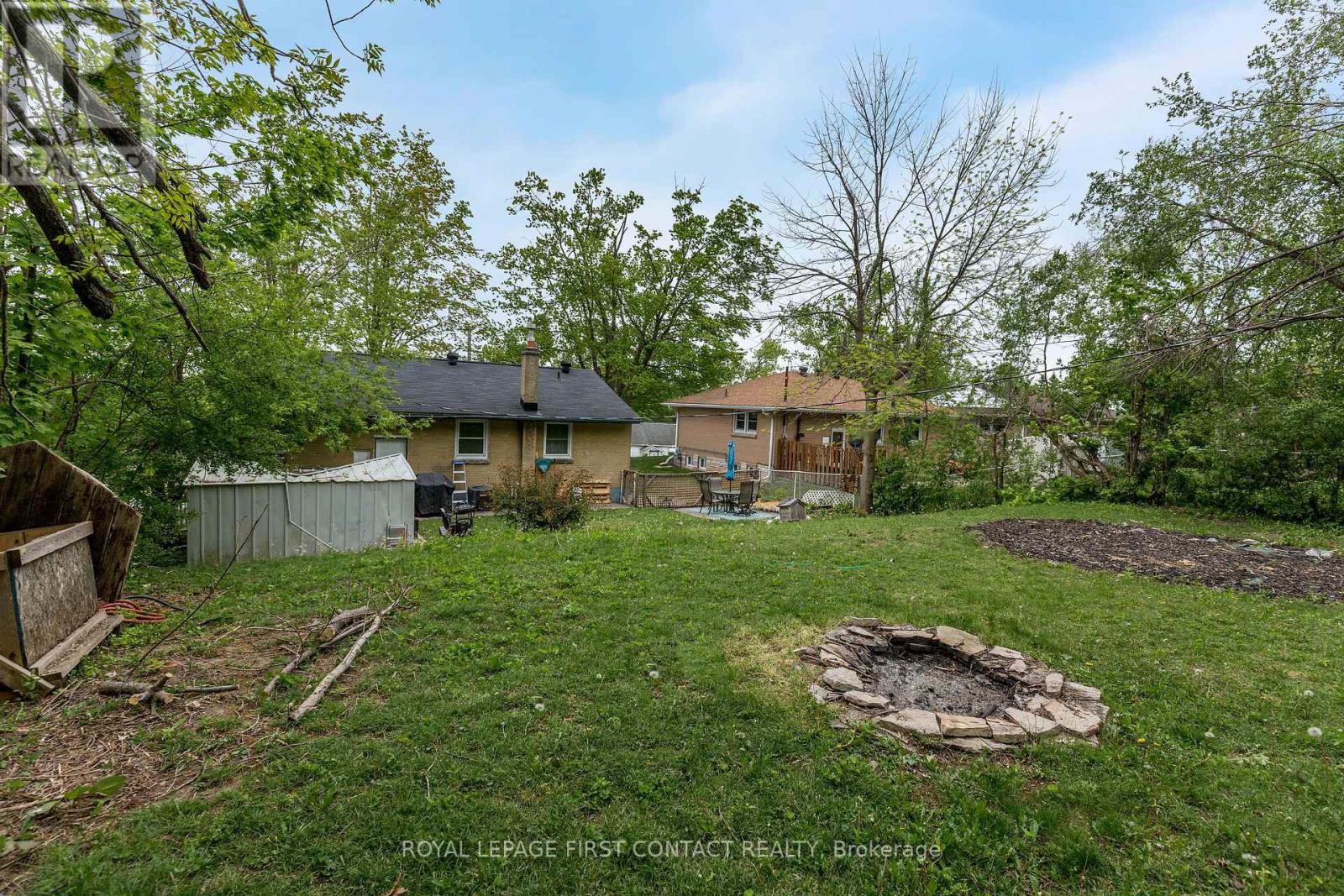 48 Brant Street W, Orillia, Ontario  L3V 3N7 - Photo 10 - S12175042
