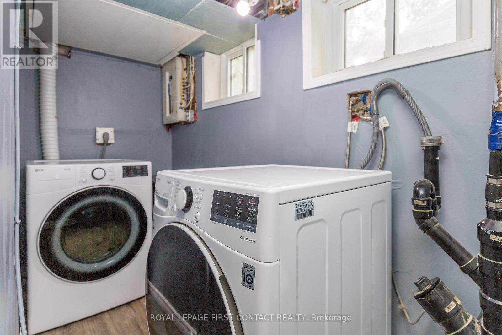 48 Brant Street W, Orillia, Ontario  L3V 3N7 - Photo 28 - S12175042