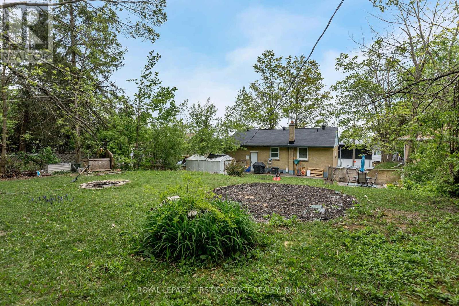 48 Brant Street W, Orillia, Ontario  L3V 3N7 - Photo 9 - S12175042