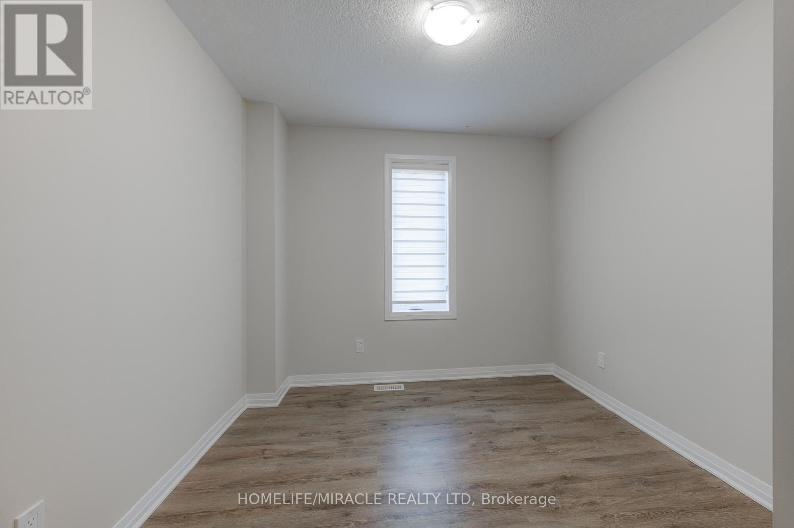 70 Progress Avenue, Kitchener, Ontario  N2R 0R7 - Photo 26 - X12159474