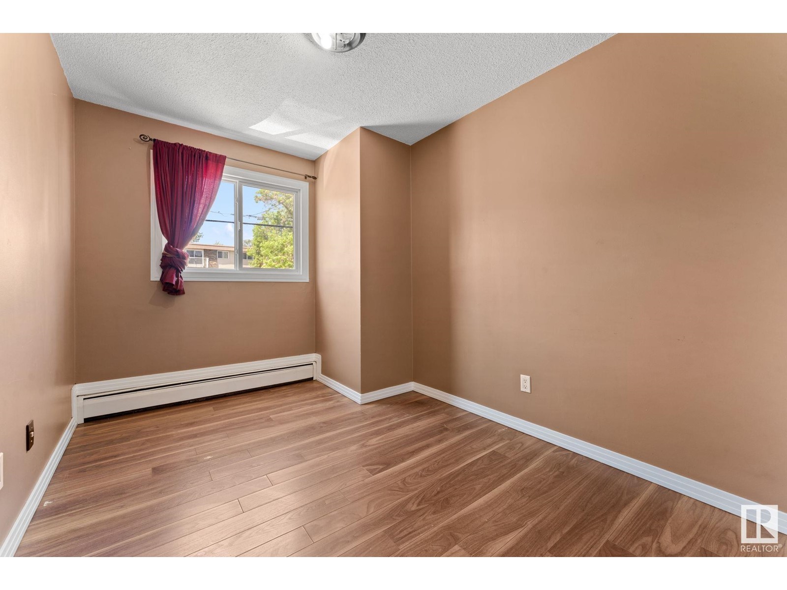 #9 10620 122 St Nw, Edmonton, Alberta  T5N 1M8 - Photo 14 - E4438801