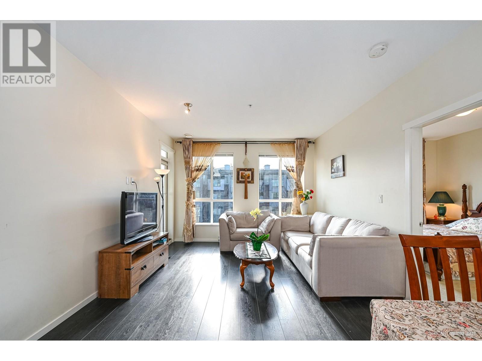 301 3107 Windsor Gate, Coquitlam, British Columbia  V3B 0L1 - Photo 4 - R3007814