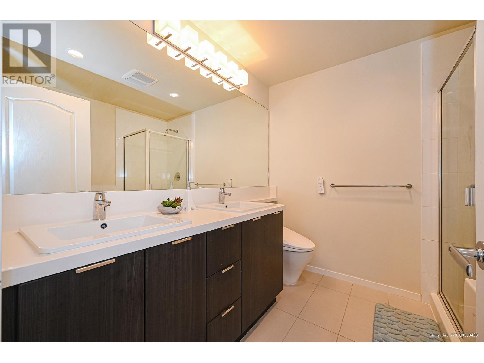 301 3107 Windsor Gate, Coquitlam, British Columbia  V3B 0L1 - Photo 12 - R3007814