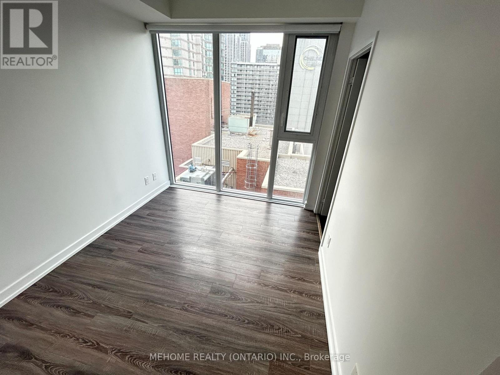 1616 - 20 Edward Street, Toronto (Bay Street Corridor), Ontario  M5G 1C9 - Photo 19 - C12177577