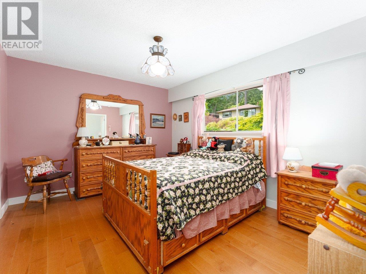 3692 Maginnis Avenue, North Vancouver, British Columbia  V7K 2L6 - Photo 14 - R3007782