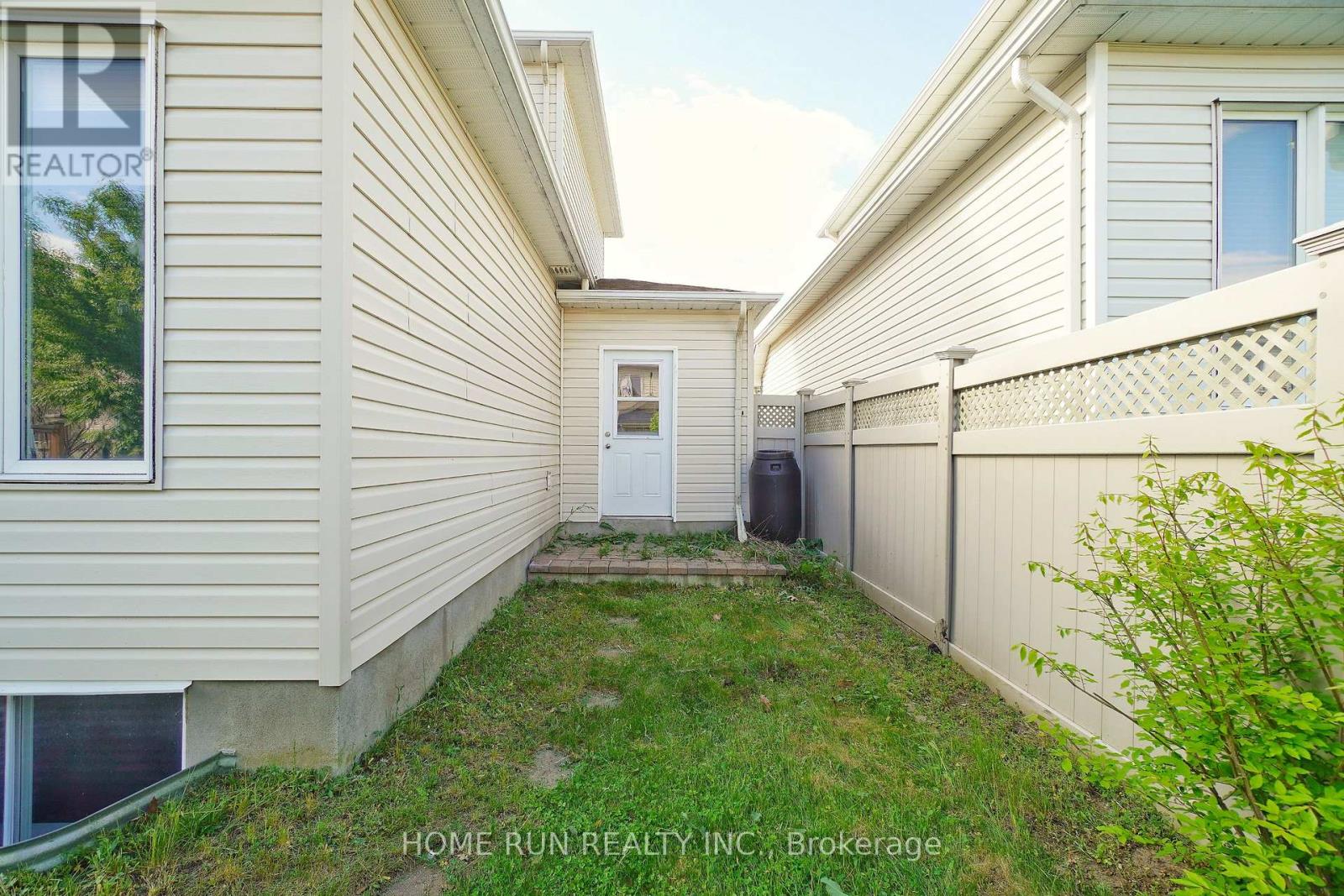 118 Tapestry Drive, Ottawa, Ontario  K2J 0H3 - Photo 40 - X12177592