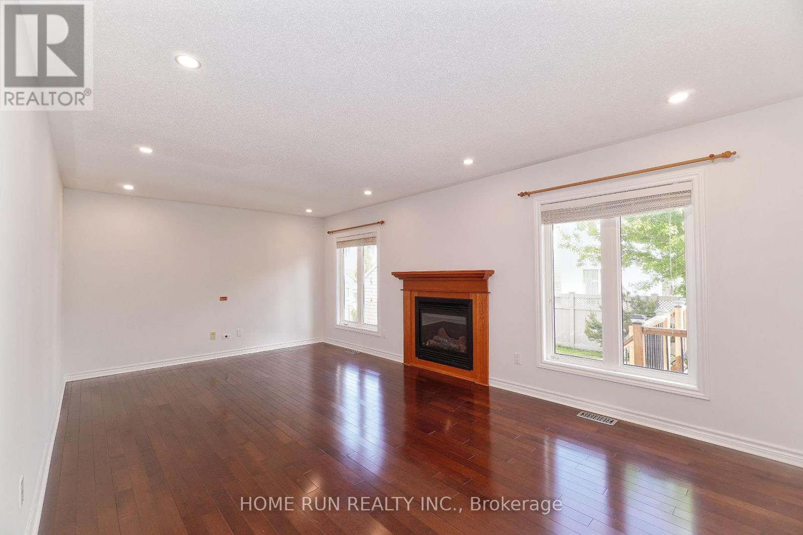 118 Tapestry Drive, Ottawa, Ontario  K2J 0H3 - Photo 6 - X12177592