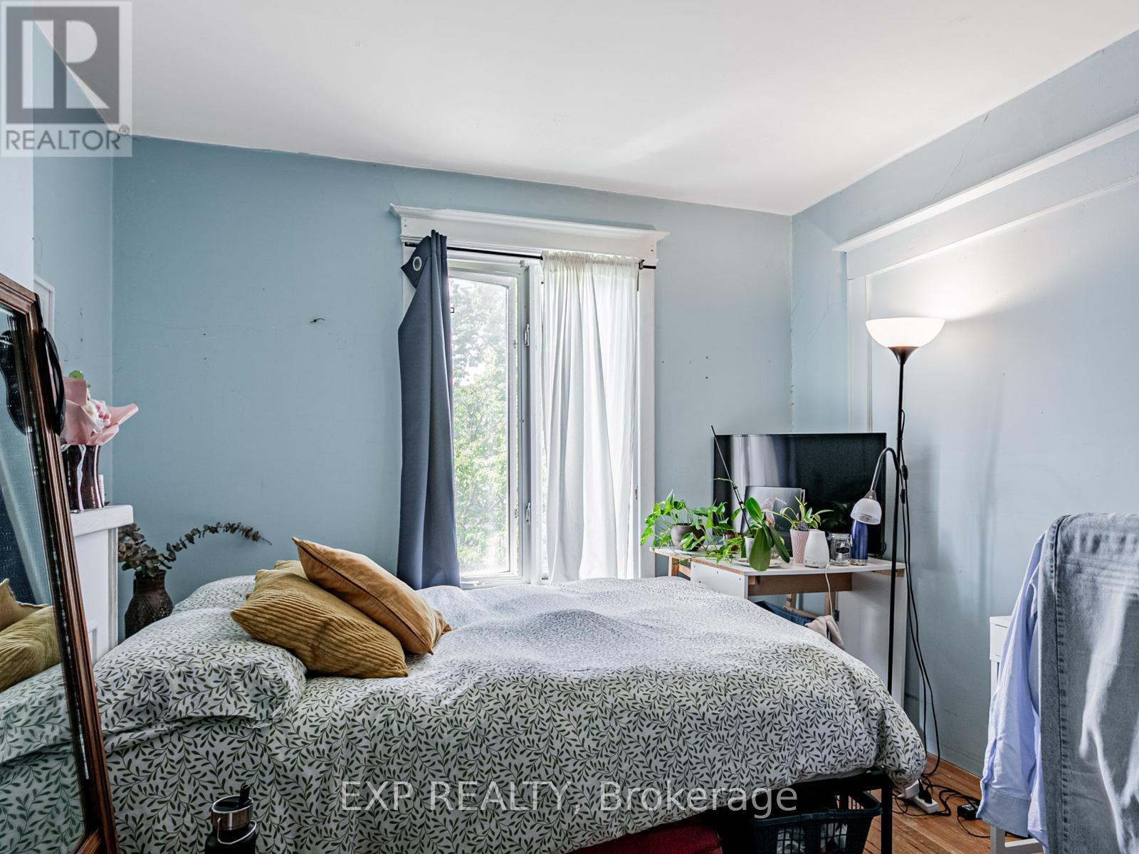371 Crawford Street, Toronto, Ontario  M6J 2V7 - Photo 12 - C12177604