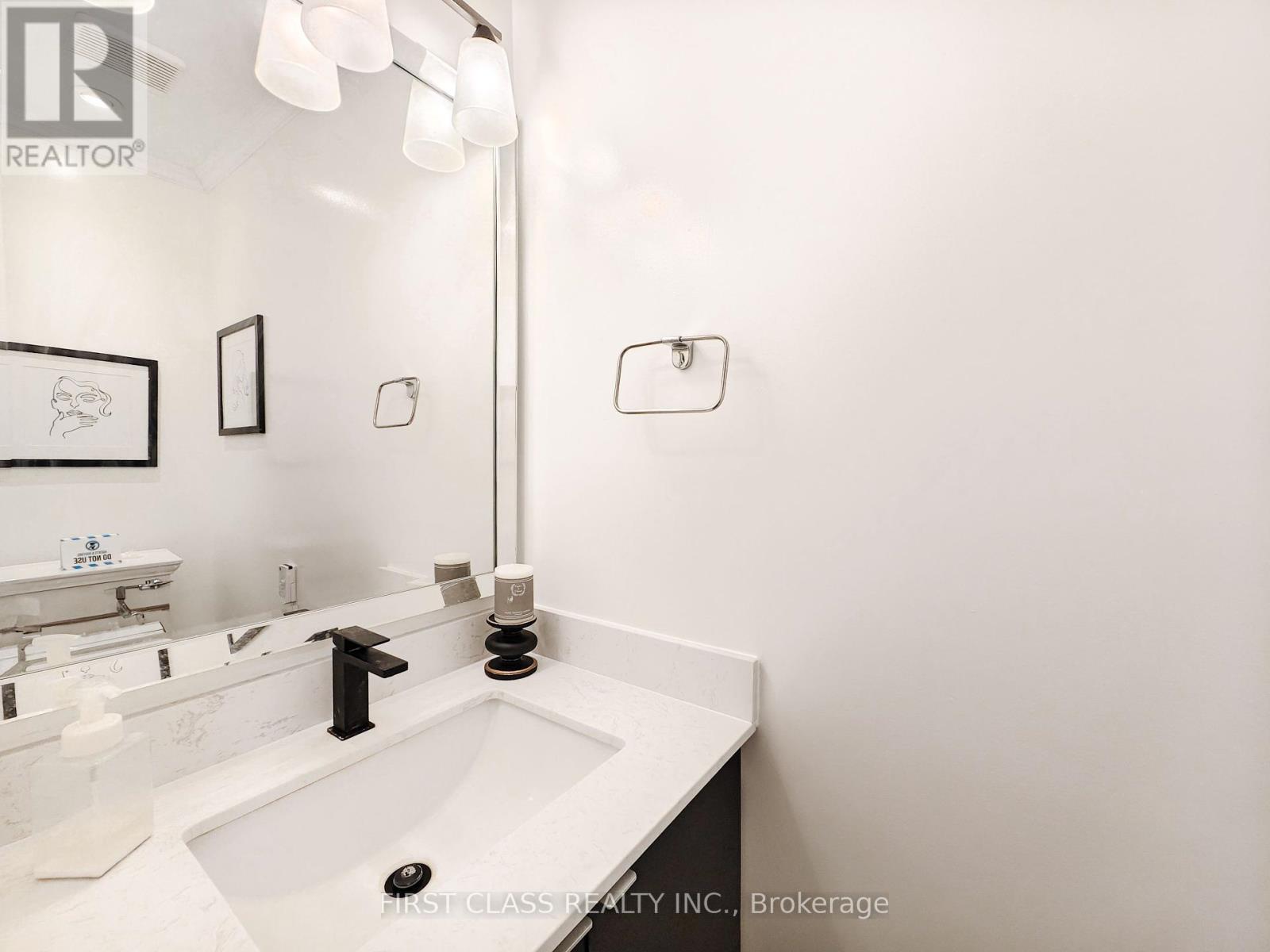 703 Caradonna Crescent, Newmarket, Ontario  L3X 1W5 - Photo 32 - N12177624