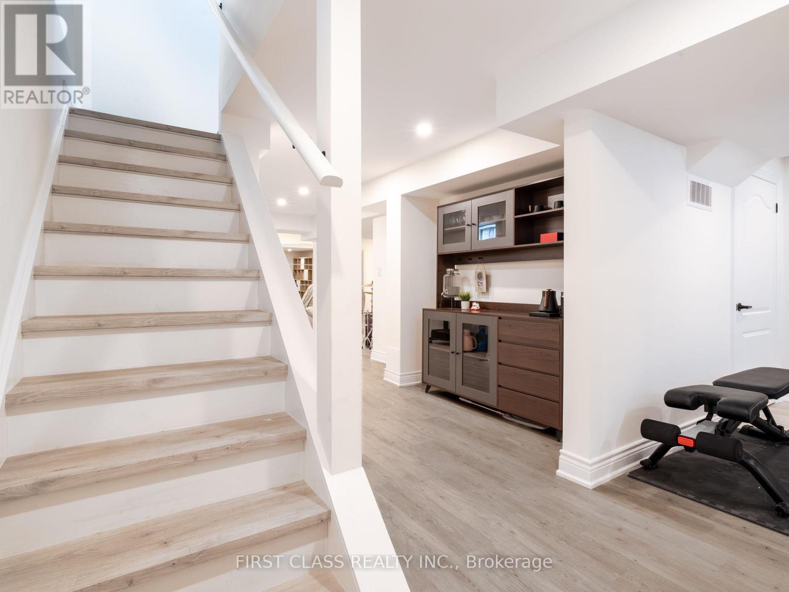 703 Caradonna Crescent, Newmarket, Ontario  L3X 1W5 - Photo 33 - N12177624