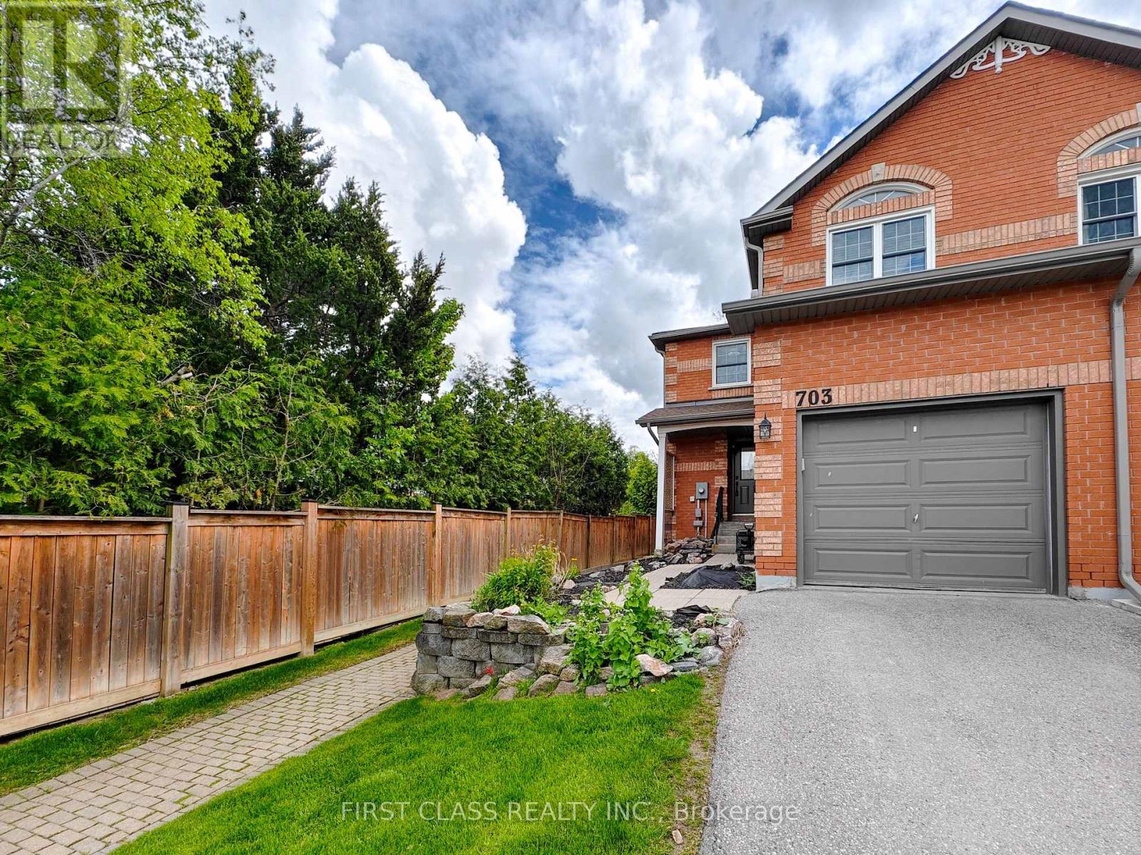 703 Caradonna Crescent, Newmarket, Ontario  L3X 1W5 - Photo 45 - N12177624