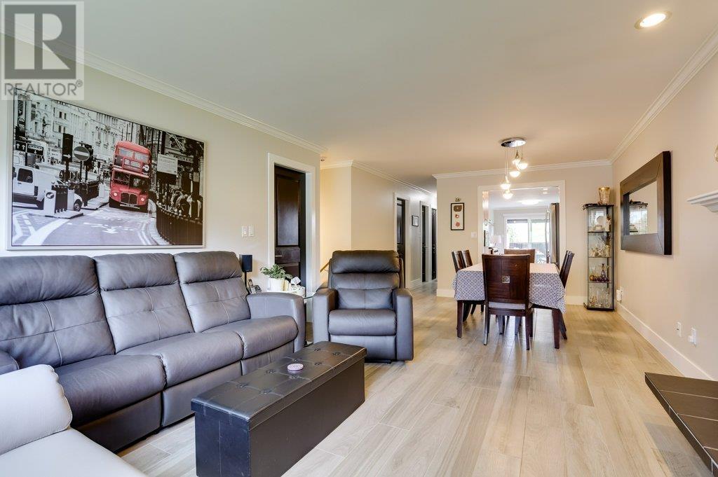 205 E 28th Street, North Vancouver, British Columbia  V7N 1C1 - Photo 6 - R3008057