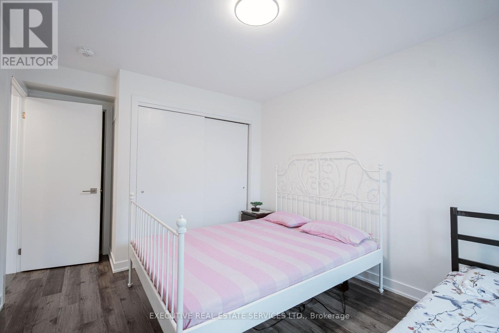10 - 195 Veterans Drive, Brampton, Ontario  L7A 5L2 - Photo 15 - W12177594