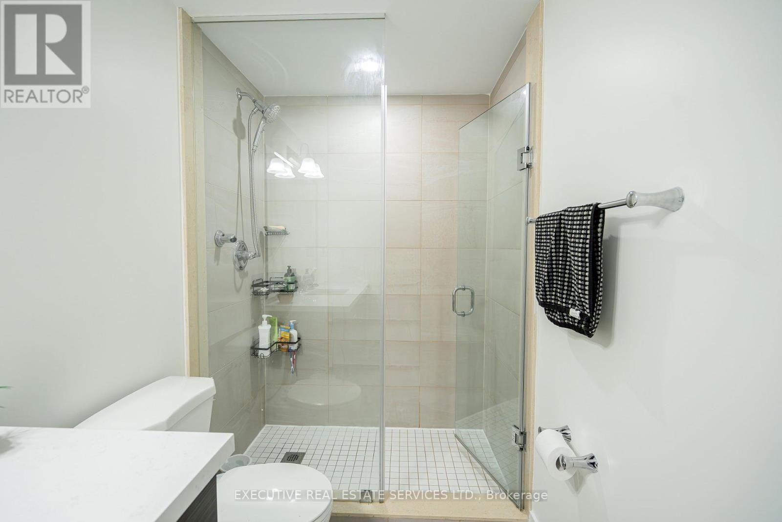 10 - 195 Veterans Drive, Brampton, Ontario  L7A 5L2 - Photo 17 - W12177594