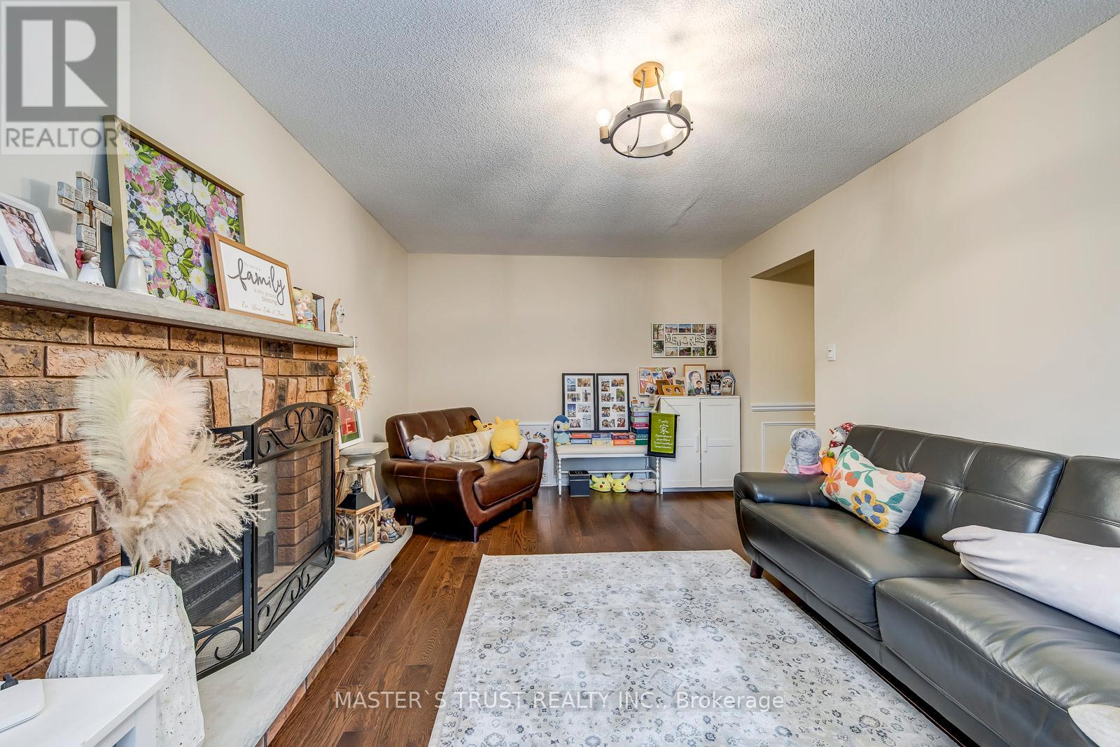 5428 Edencroft Crescent, Mississauga (East Credit), Ontario  L5M 4M7 - Photo 11 - W12177599