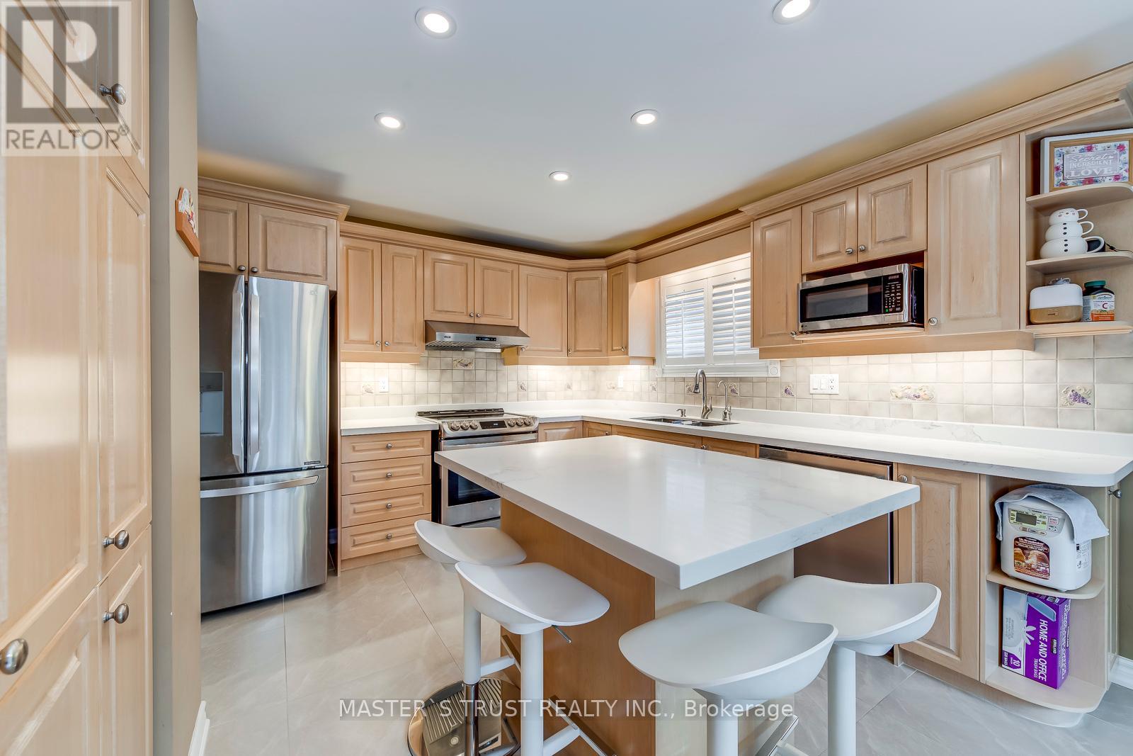 5428 Edencroft Crescent, Mississauga (East Credit), Ontario  L5M 4M7 - Photo 17 - W12177599