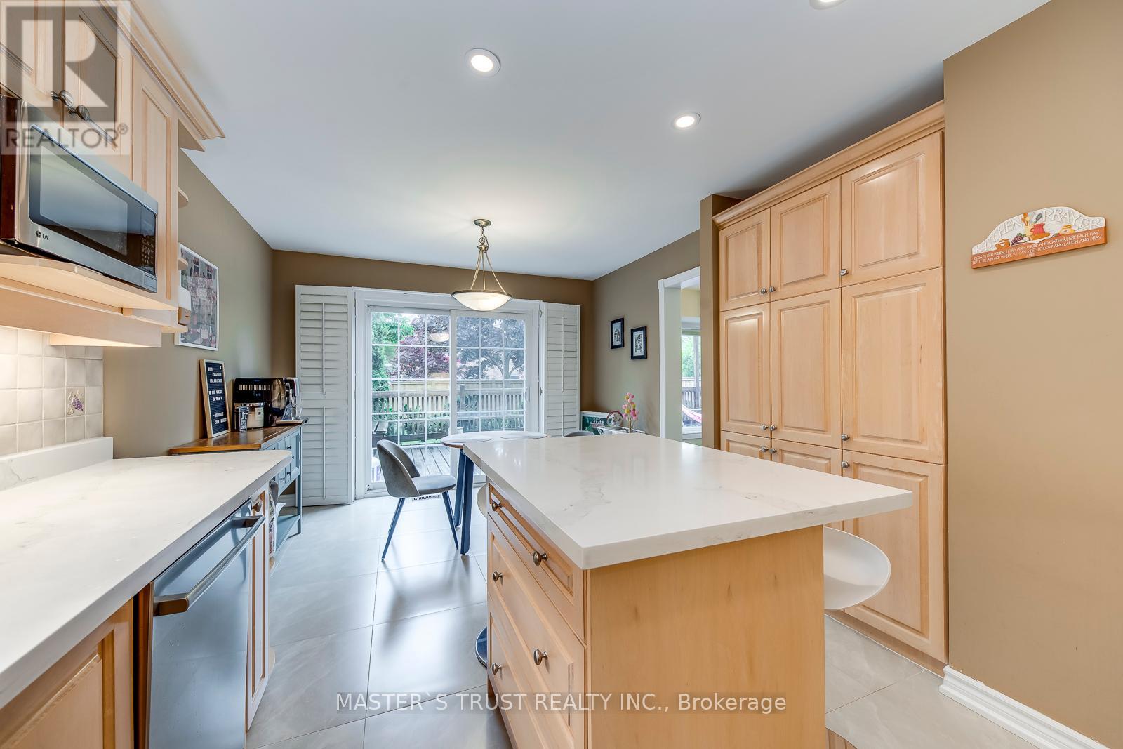 5428 Edencroft Crescent, Mississauga (East Credit), Ontario  L5M 4M7 - Photo 18 - W12177599