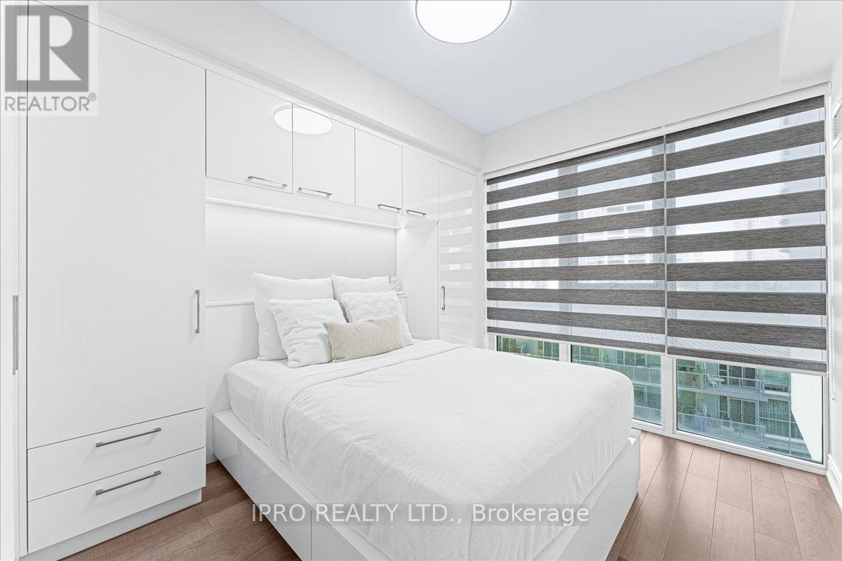 708 - 39 Annie Craig Drive, Toronto (Mimico), Ontario  M8V 0H1 - Photo 12 - W12177618