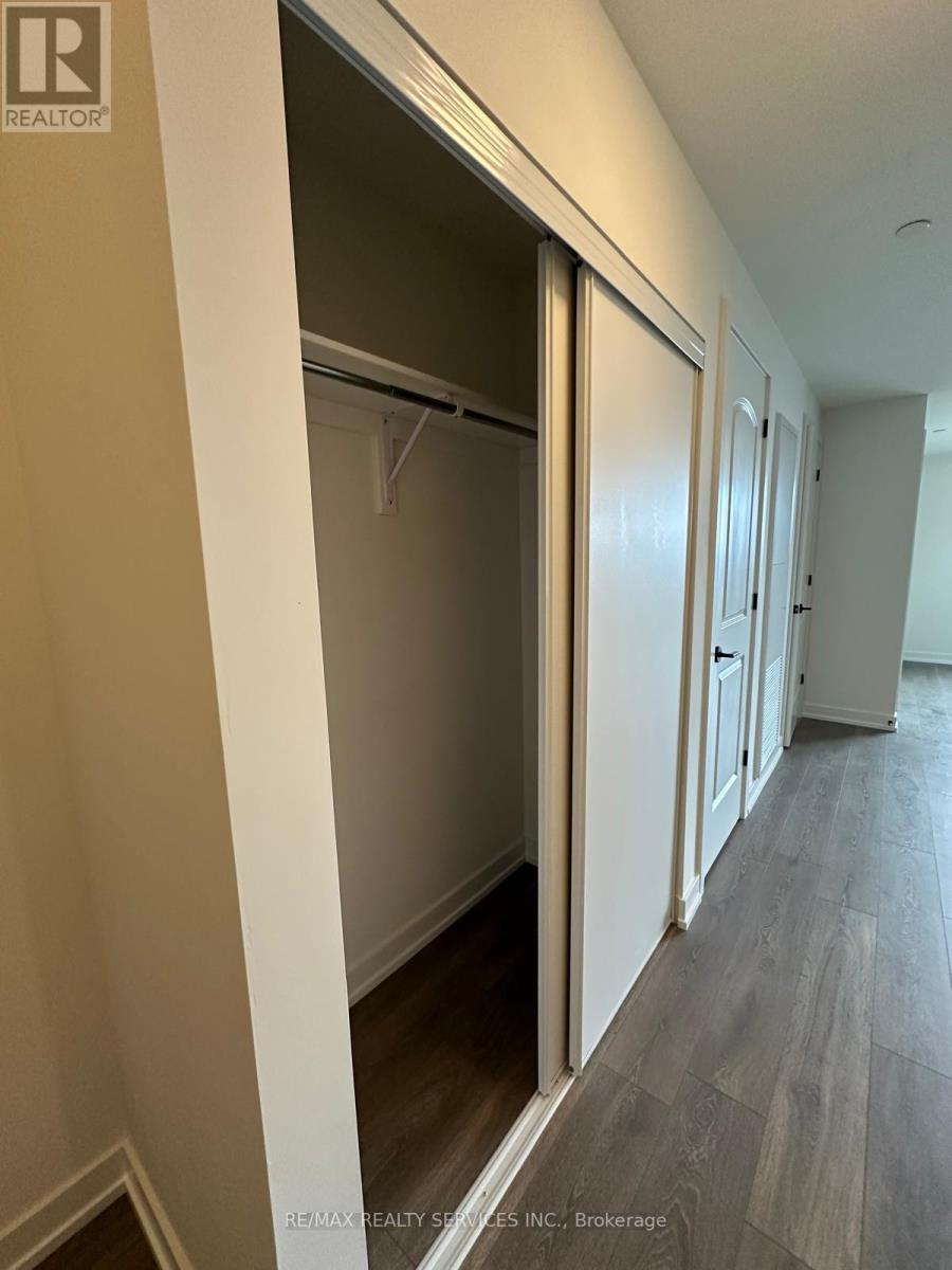 1804 - 335 Wheat Boom Drive, Oakville, Ontario  L6H 0R3 - Photo 12 - W12177635