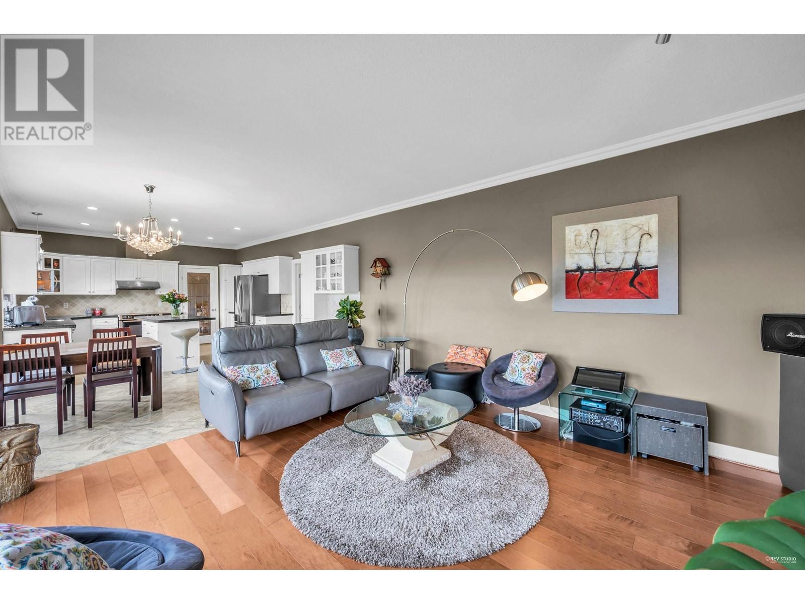 7548 Sequoia Road, Burnaby, British Columbia  V3N 4W9 - Photo 8 - R3007161