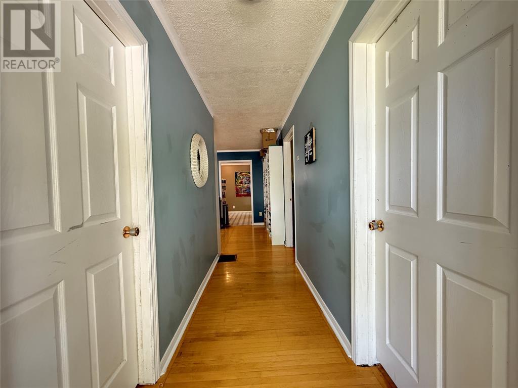 338 Eureka Street, Petrolia, Ontario  N0N 1R0 - Photo 11 - 25012973