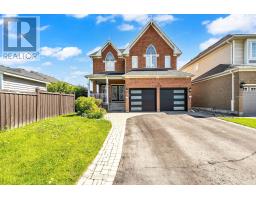 1249 LEACOCK COURT, Oshawa, Ontario