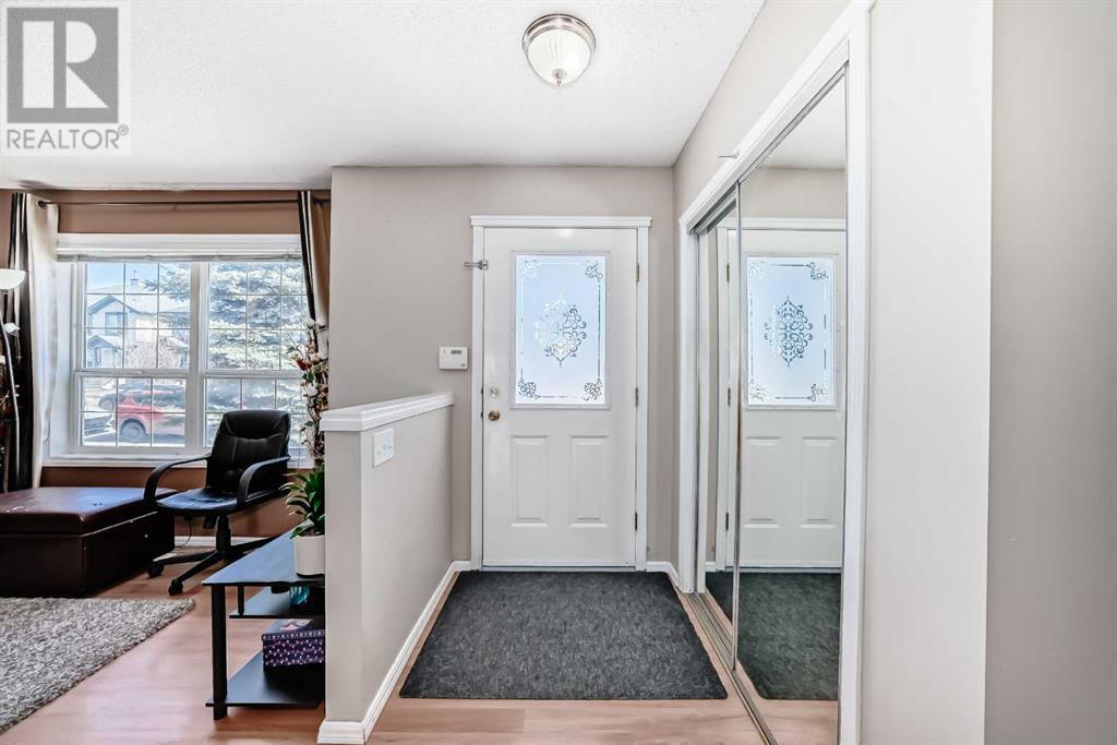 53 Tarington Landing Ne, Calgary, Alberta  T3J 4T7 - Photo 4 - A2210348
