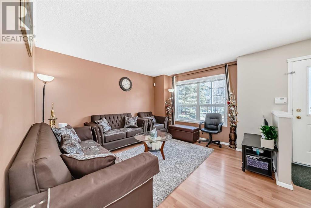 Property at 53 Tarington Landing NE image 5