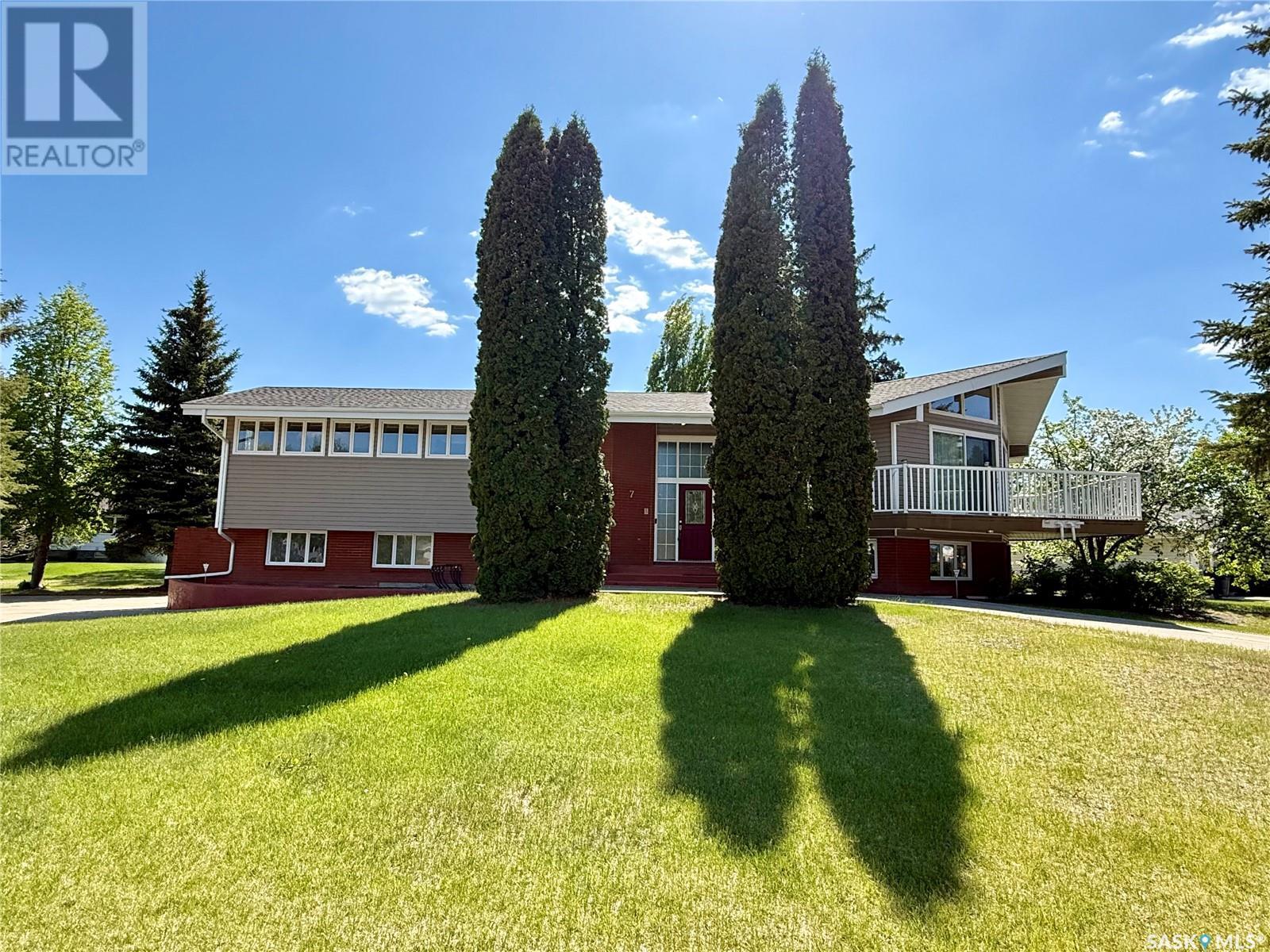 7 Driftwood Crescent, Yorkton, Saskatchewan  S3N 2P9 - Photo 2 - SK007300