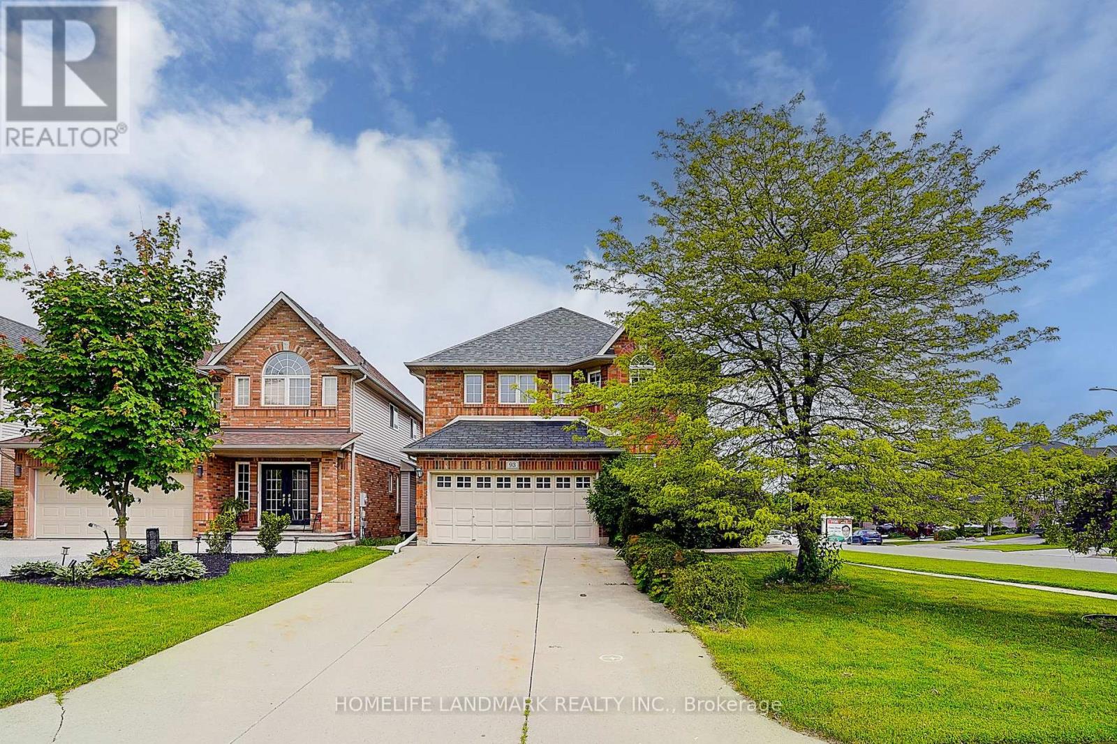 93 Pelham Drive, Hamilton, Ontario  L9K 1L4 - Photo 3 - X12177640