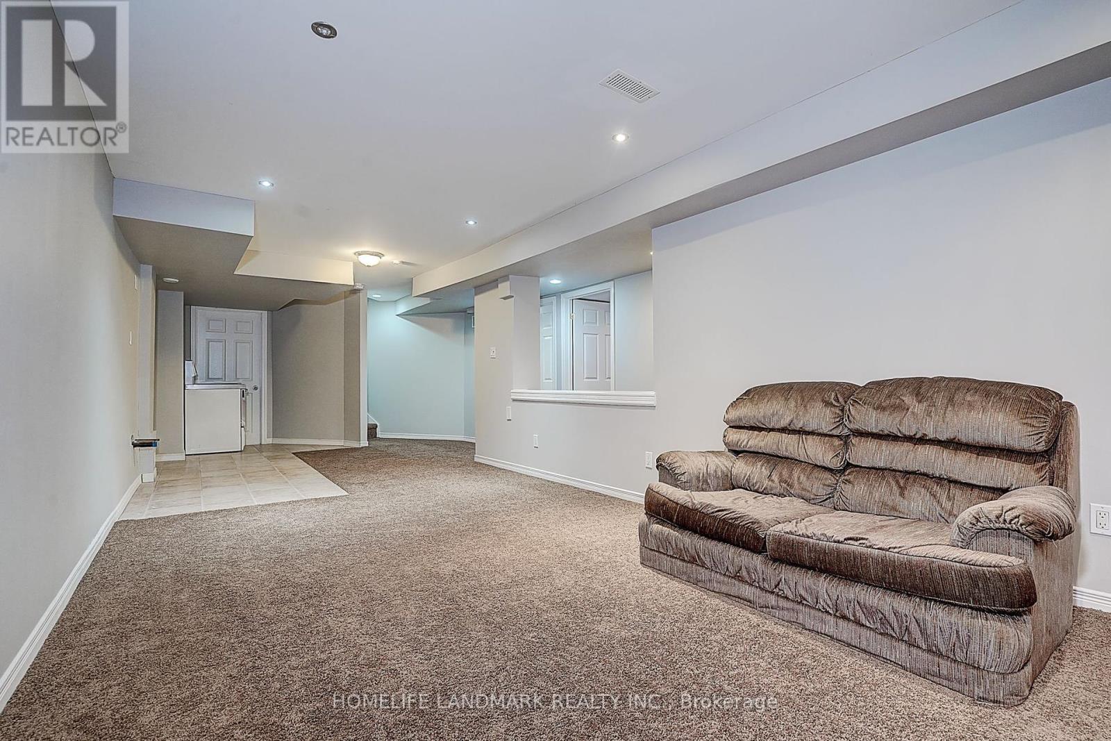 93 Pelham Drive, Hamilton, Ontario  L9K 1L4 - Photo 39 - X12177640