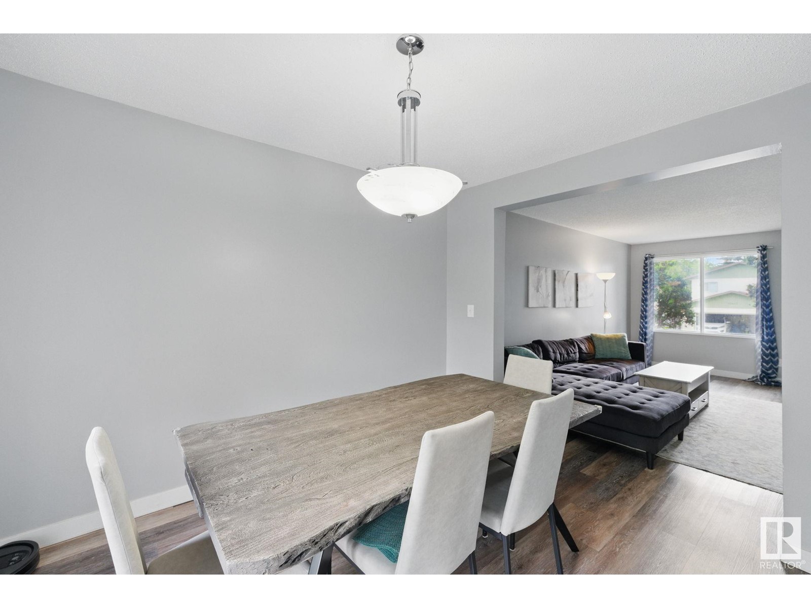 10404a 28a Av Nw, Edmonton, Alberta  T6J 4J6 - Photo 7 - E4438805
