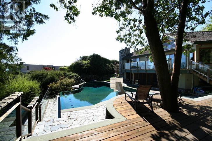 4276 Rockridge Place, West Vancouver, British Columbia  V7W 2Y4 - Photo 3 - R2945713