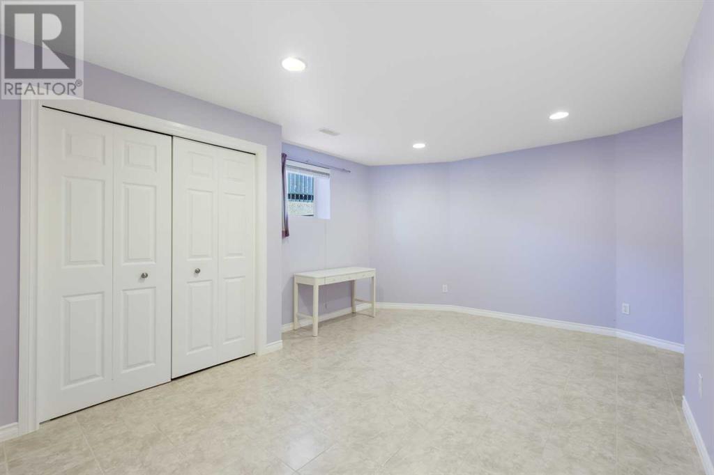 99 Eversyde Circle Sw, Calgary, Alberta  T2Y 4T3 - Photo 39 - A2208322