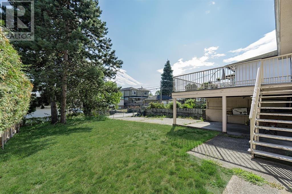 564 64th Street, Vancouver, British Columbia  V6P 2K9 - Photo 5 - R3007887