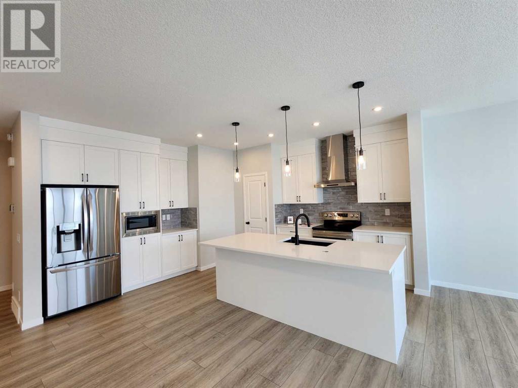 193 Lucas Place Nw, Calgary, Alberta  T3P 2E6 - Photo 6 - A2181957