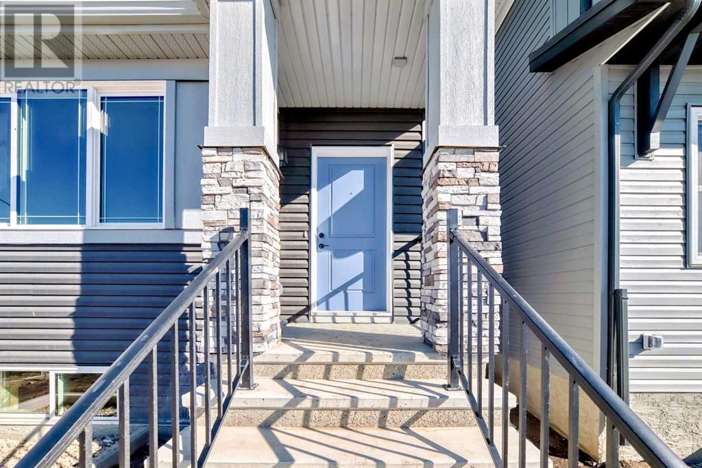 101 Lucas Place Nw, Calgary, Alberta  T3P 2E5 - Photo 2 - A2199382