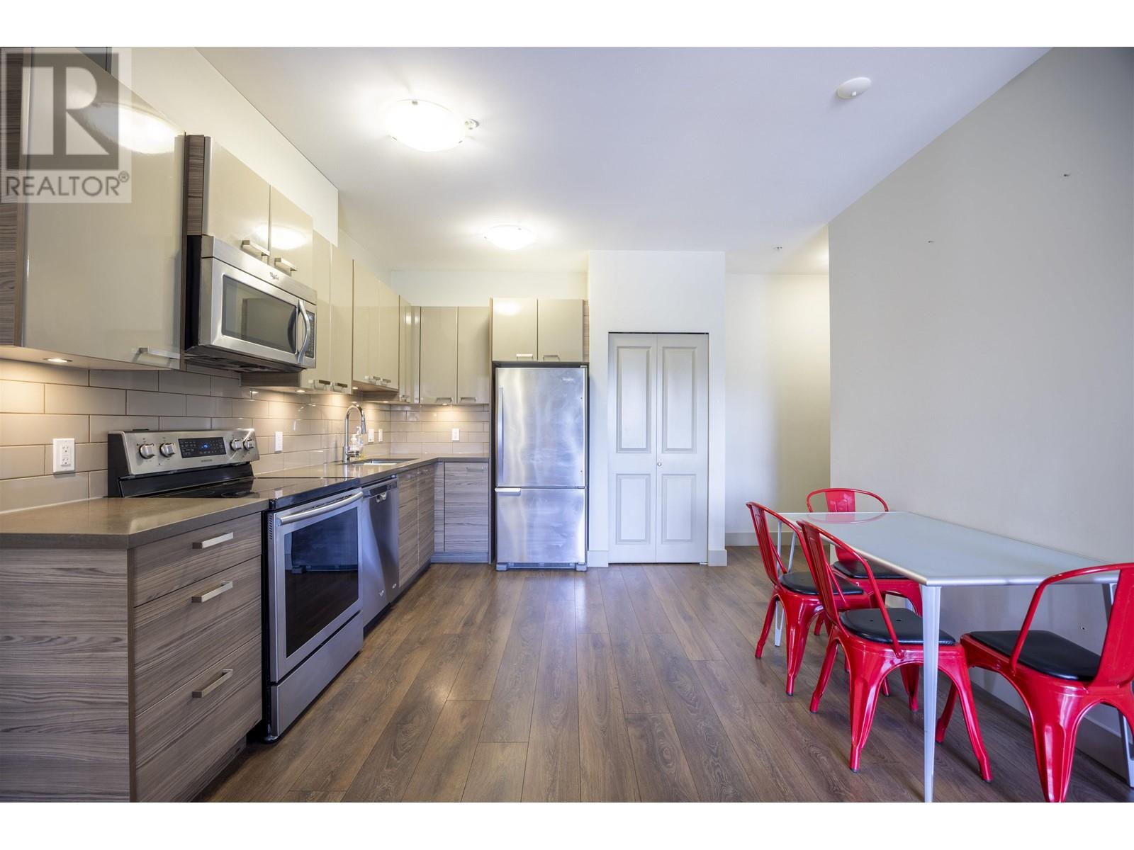 210 6875 Dunblane Avenue, Burnaby, British Columbia  V5J 0G6 - Photo 5 - R3007985