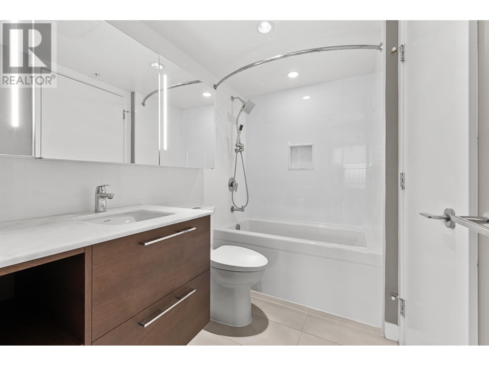 2404 570 Emerson Street, Coquitlam, British Columbia  V3J 0G3 - Photo 8 - R3007992