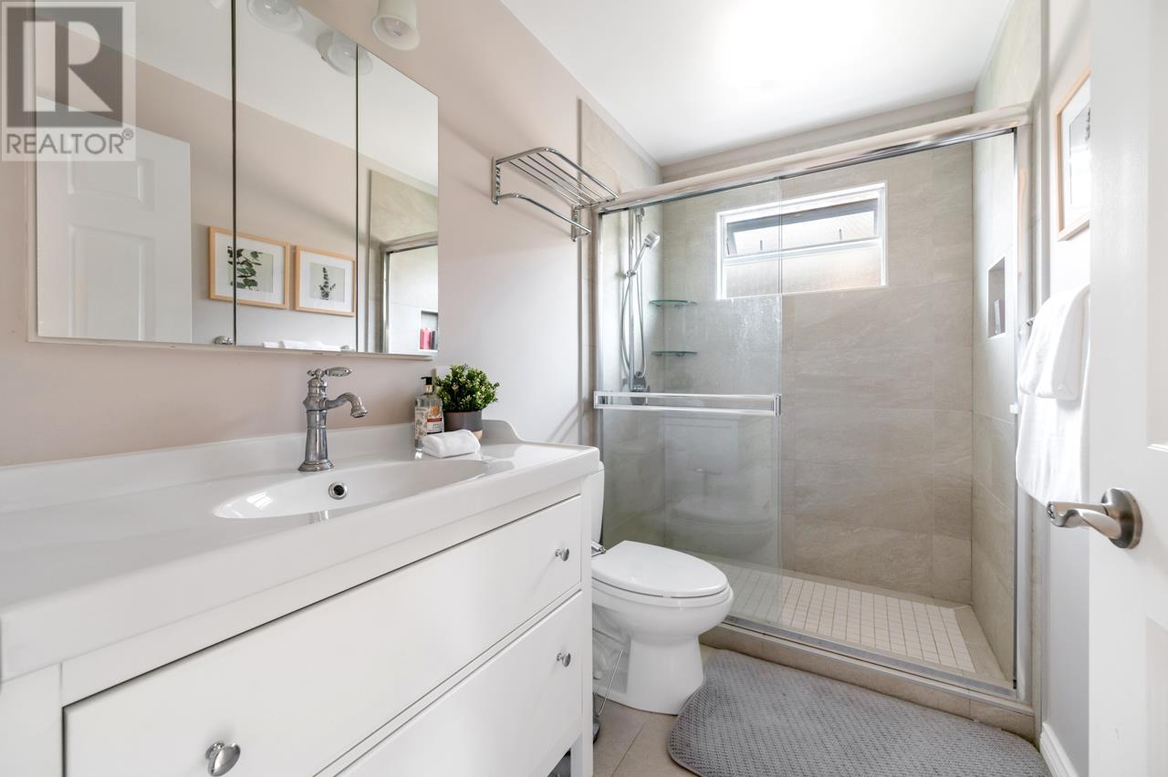 5660 Stefanko Place, Richmond, British Columbia  V7E 5G2 - Photo 15 - R2978939