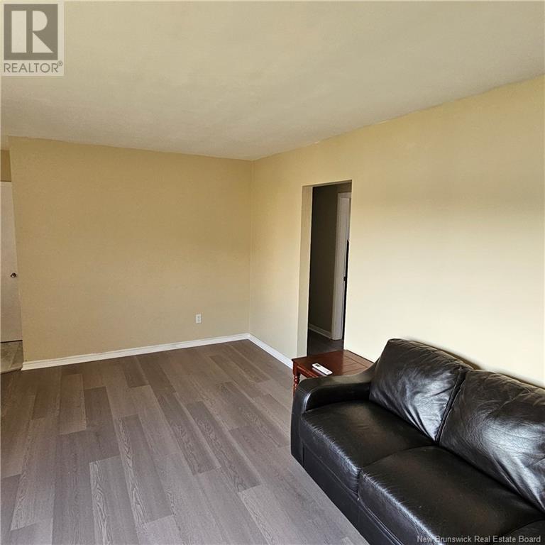Property at 69 Mapleton Road image 4