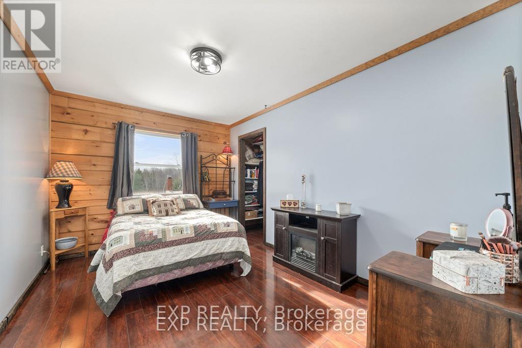 1469 Queensborough Road, Tweed, Ontario  K0K 2K0 - Photo 22 - X12039350