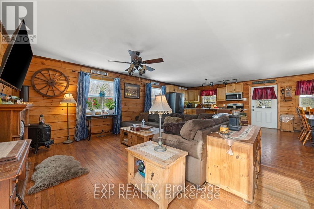 1469 Queensborough Road, Tweed, Ontario  K0K 2K0 - Photo 16 - X12039350