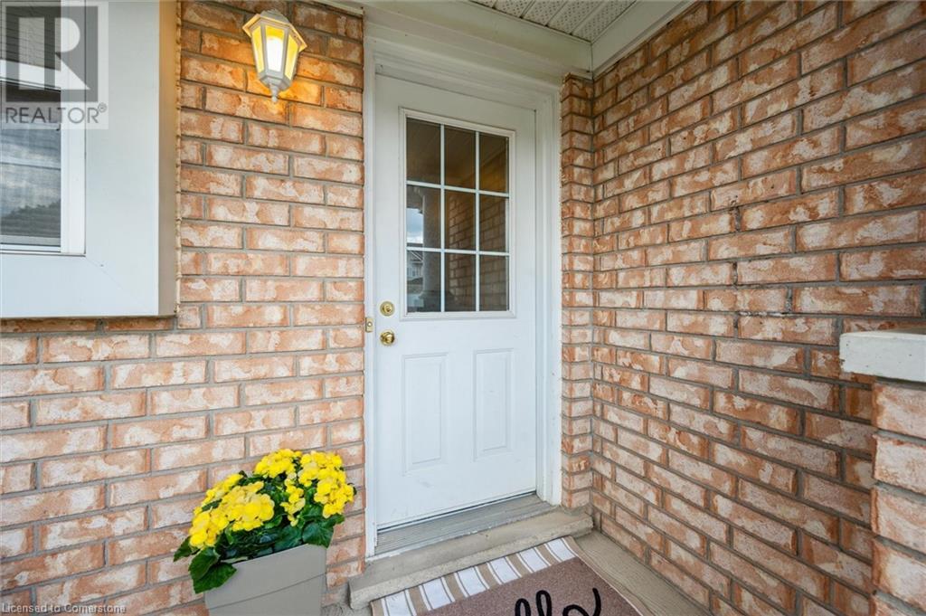 Property at 566 BONAVISTA Drive image 4