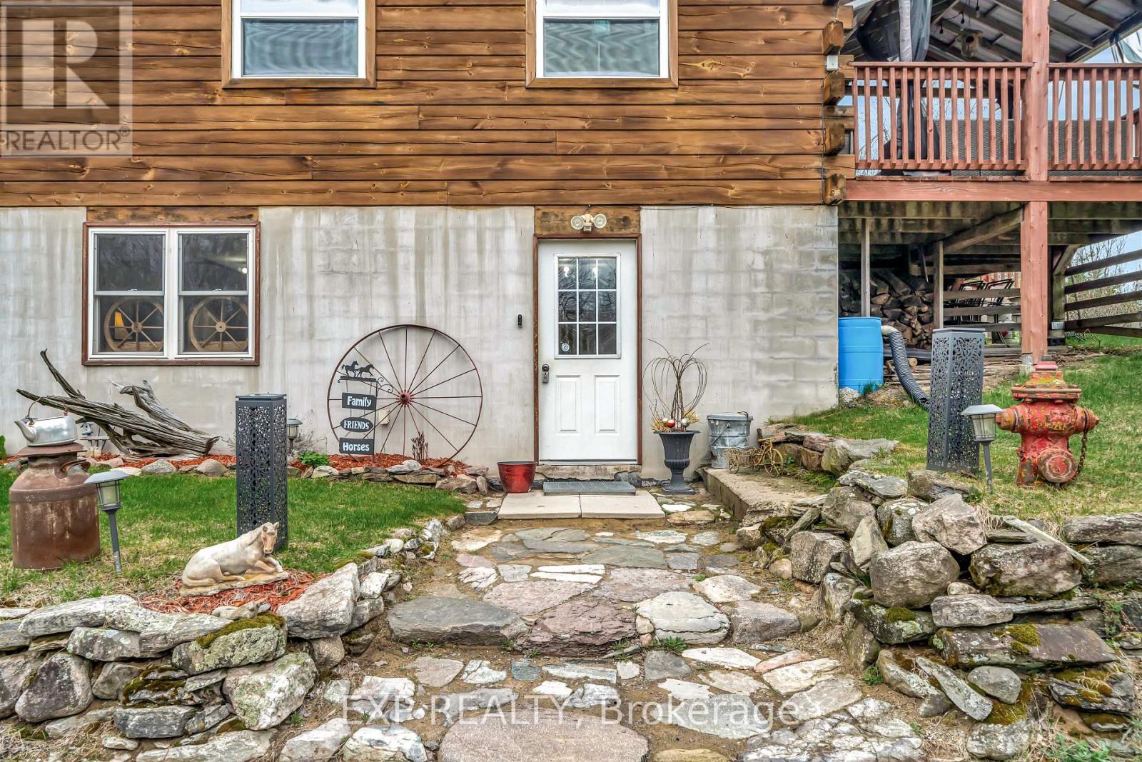 1469 Queensborough Road, Tweed, Ontario  K0K 2K0 - Photo 37 - X12039350