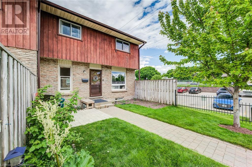 249 Cedarbrae Avenue Unit# 2, Waterloo, Ontario N2L 4S8 - Photo 2 - 40733472