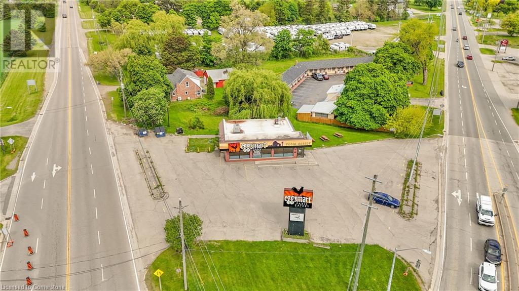 156 DUNDAS Street E, Paris, Ontario