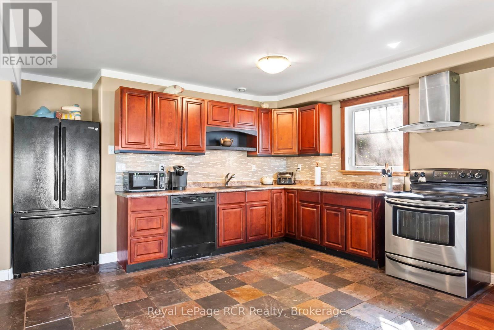 149 Glendale Airport Road, Chatsworth, Ontario  N0H 1R0 - Photo 22 - X12177684